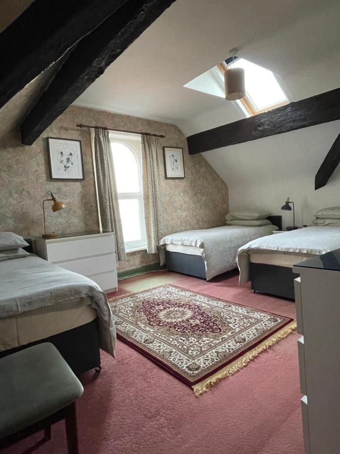 Chimneys Guest House 布莱克本 外观 照片