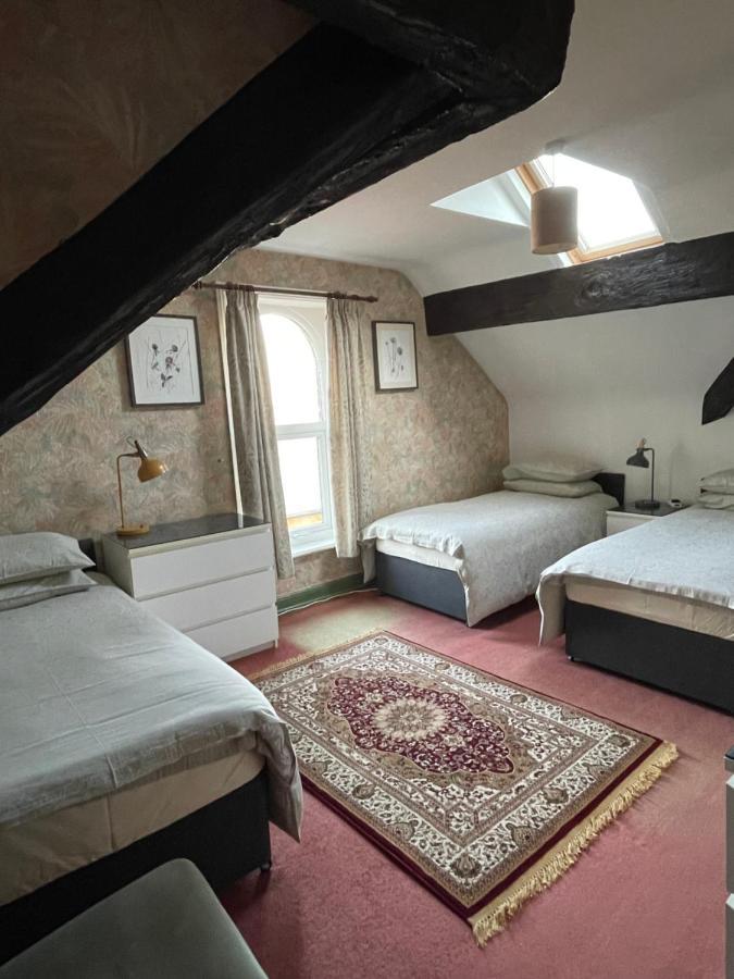 Chimneys Guest House 布莱克本 外观 照片