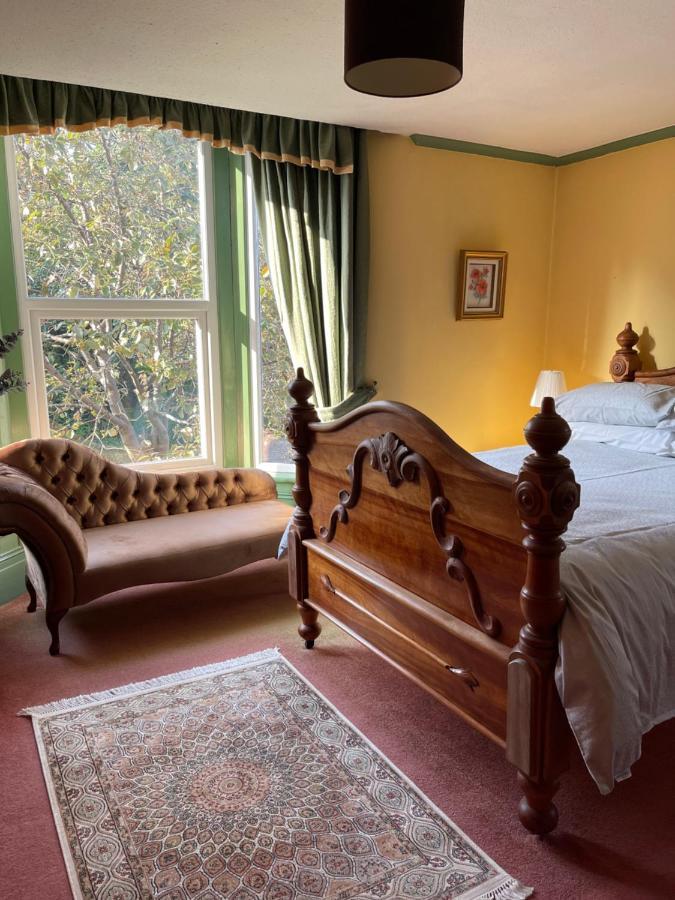 Chimneys Guest House 布莱克本 外观 照片