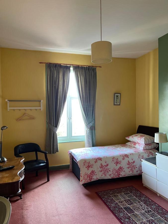 Chimneys Guest House 布莱克本 外观 照片